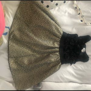 Black and Gold holiday kids dress size 8.